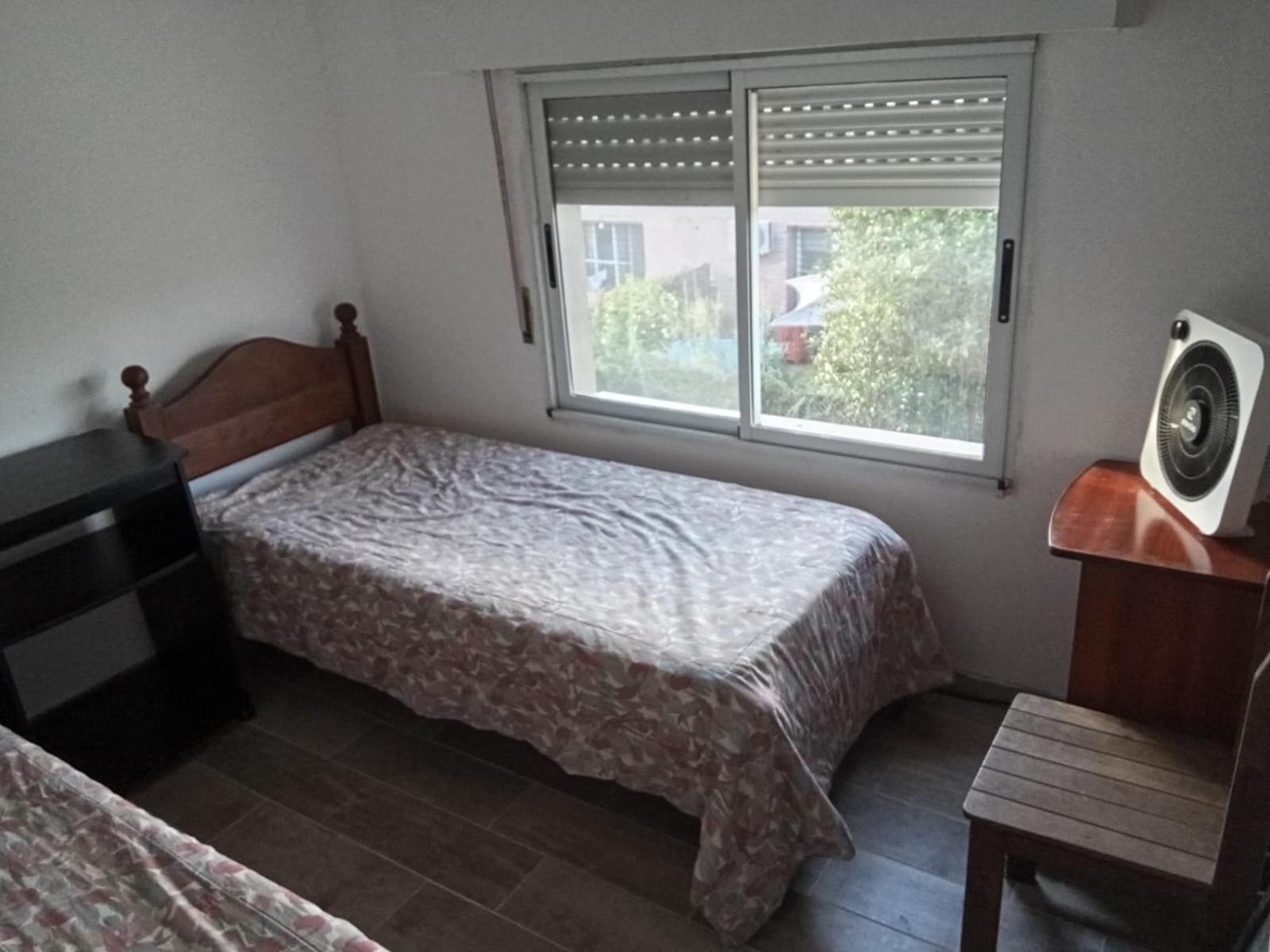 Italia Fisherton Homestay *